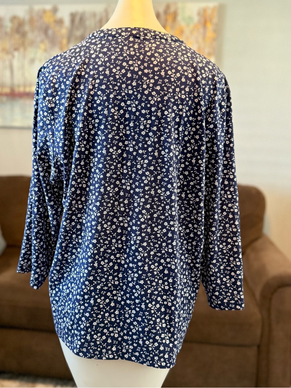 Lands' End Women's Pintuck 3/4 Sleeve Top - Picture 8 of 10